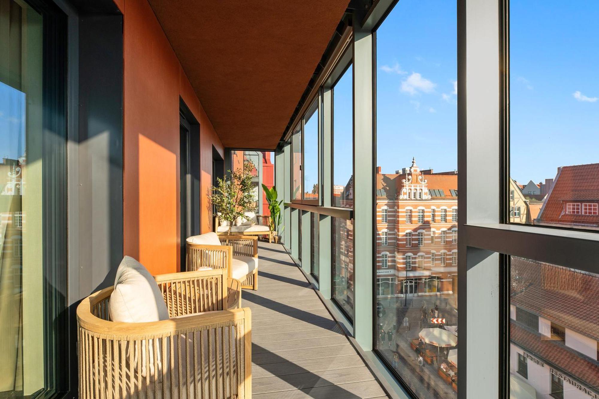 Deo Plaza Luxury Apartments By Blue Mandarin — Zdjęcia 1